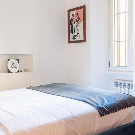 Romantic Flat On Navigli River By Easylife Milánó Kültér fotó