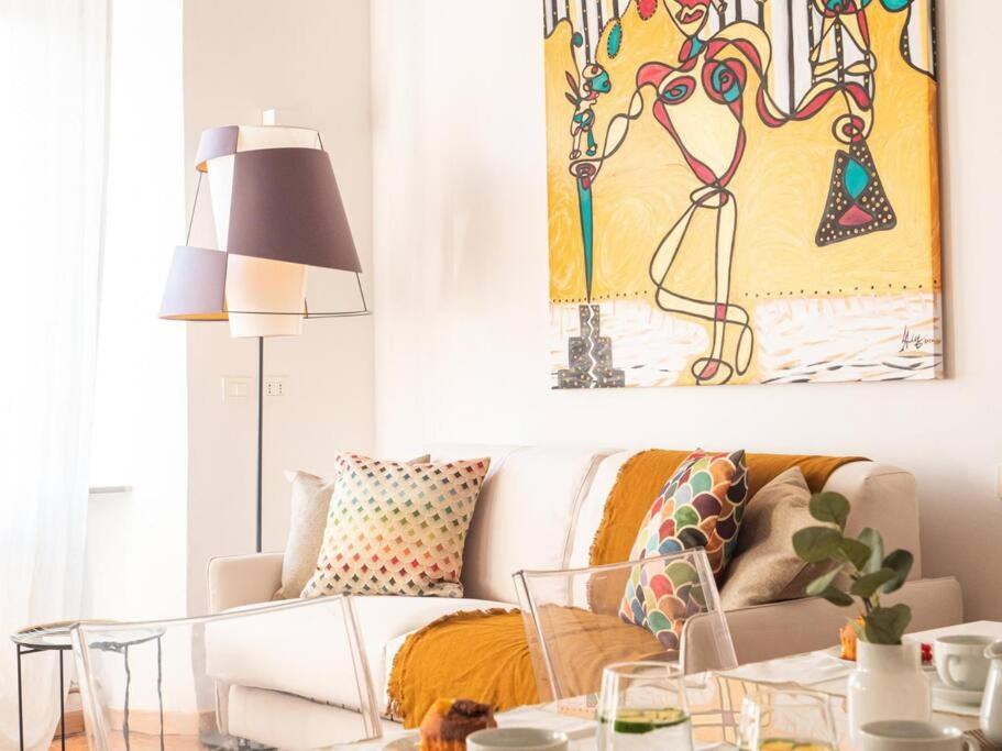 Romantic Flat On Navigli River By Easylife Milánó Kültér fotó