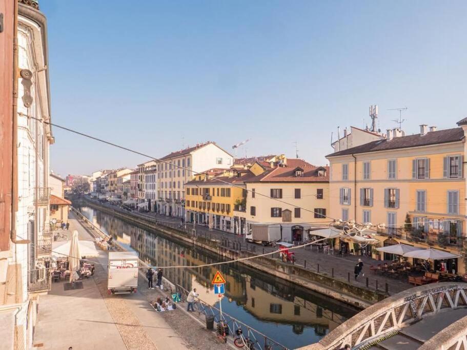 Romantic Flat On Navigli River By Easylife Milánó Kültér fotó